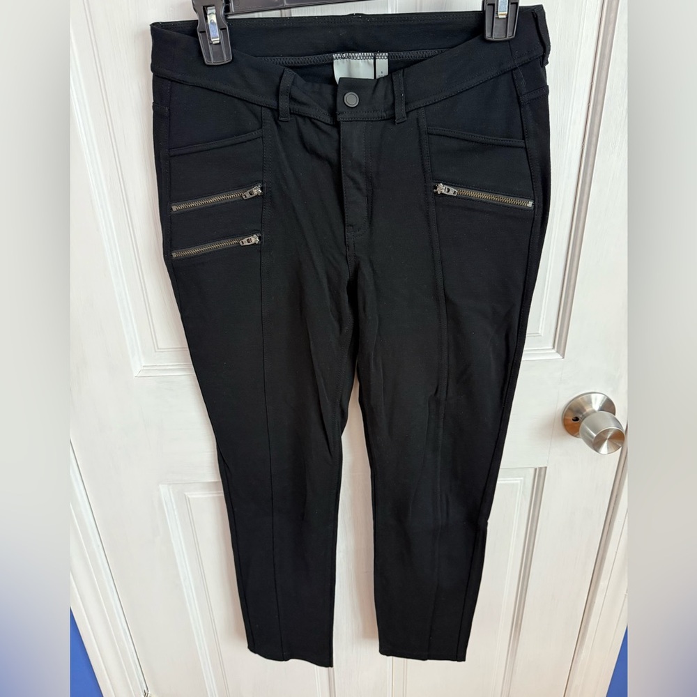 Athleta Black Pants Zipper Accents Size 6